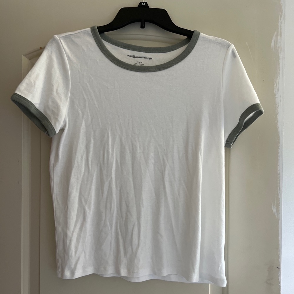 American Eagle tee